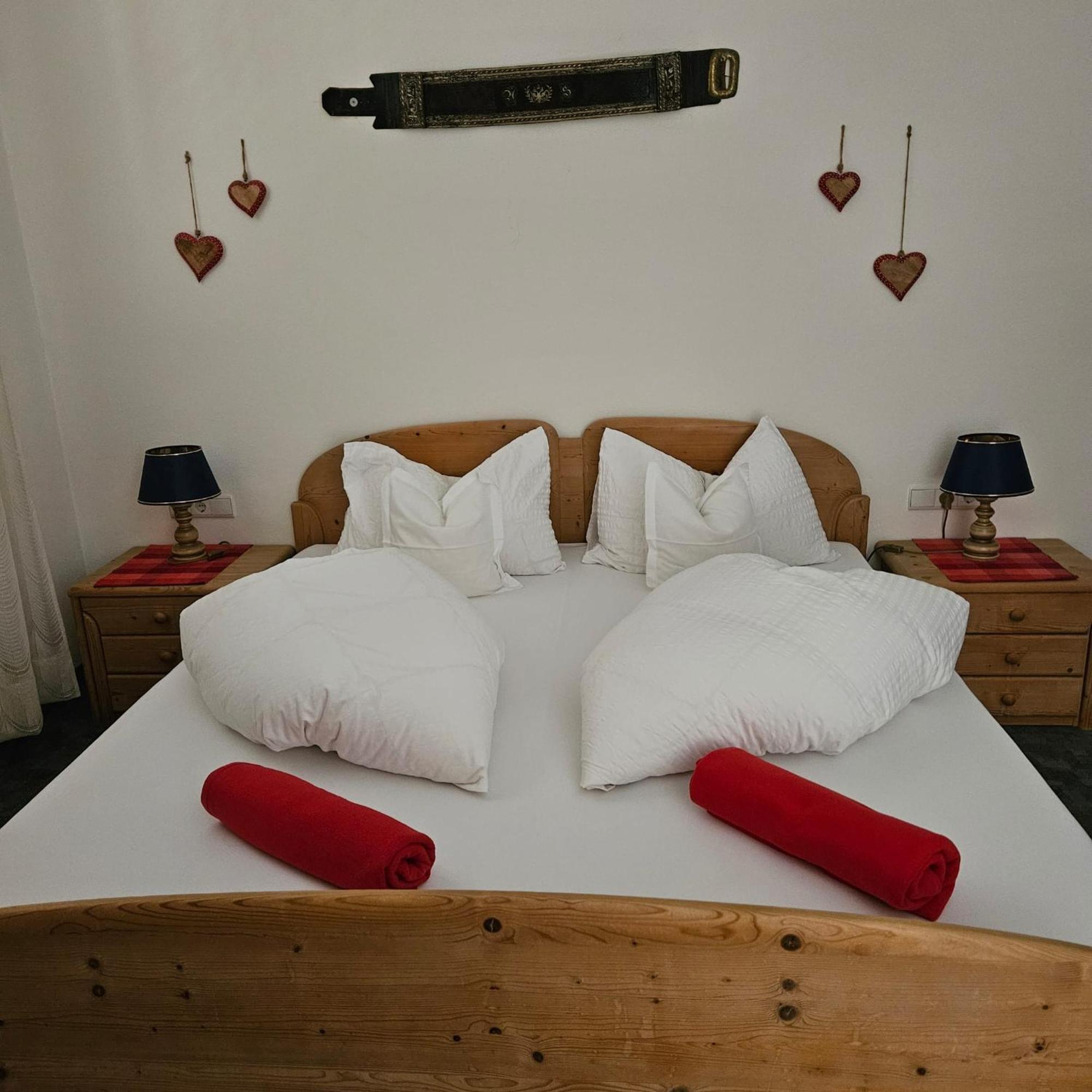 Bed and Breakfast Garni Unterwegguetl Naturns Exterior foto